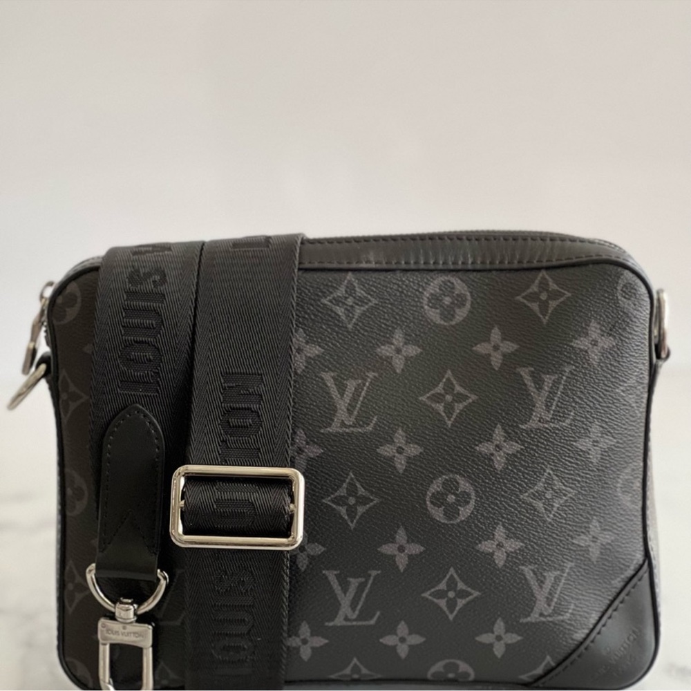 Authentic Louis Vuitton Eclipse reverse Monogram pouchette trio - Picture 15 of 15